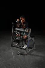 Tárcsasúlyos ülő bicepsz gép - Image 2