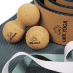 LMX1213 LMX.® Mogyoró alakú jóga masszázslabda – parafa - Image 3